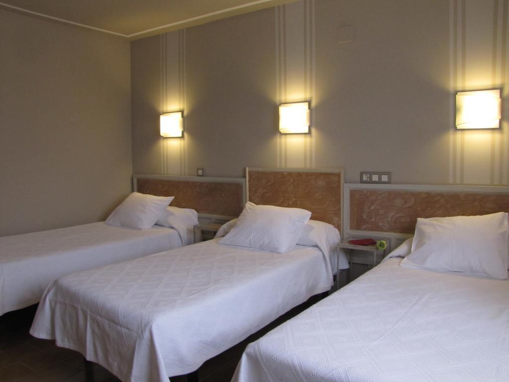 Hotel Migal Cué Zimmer foto